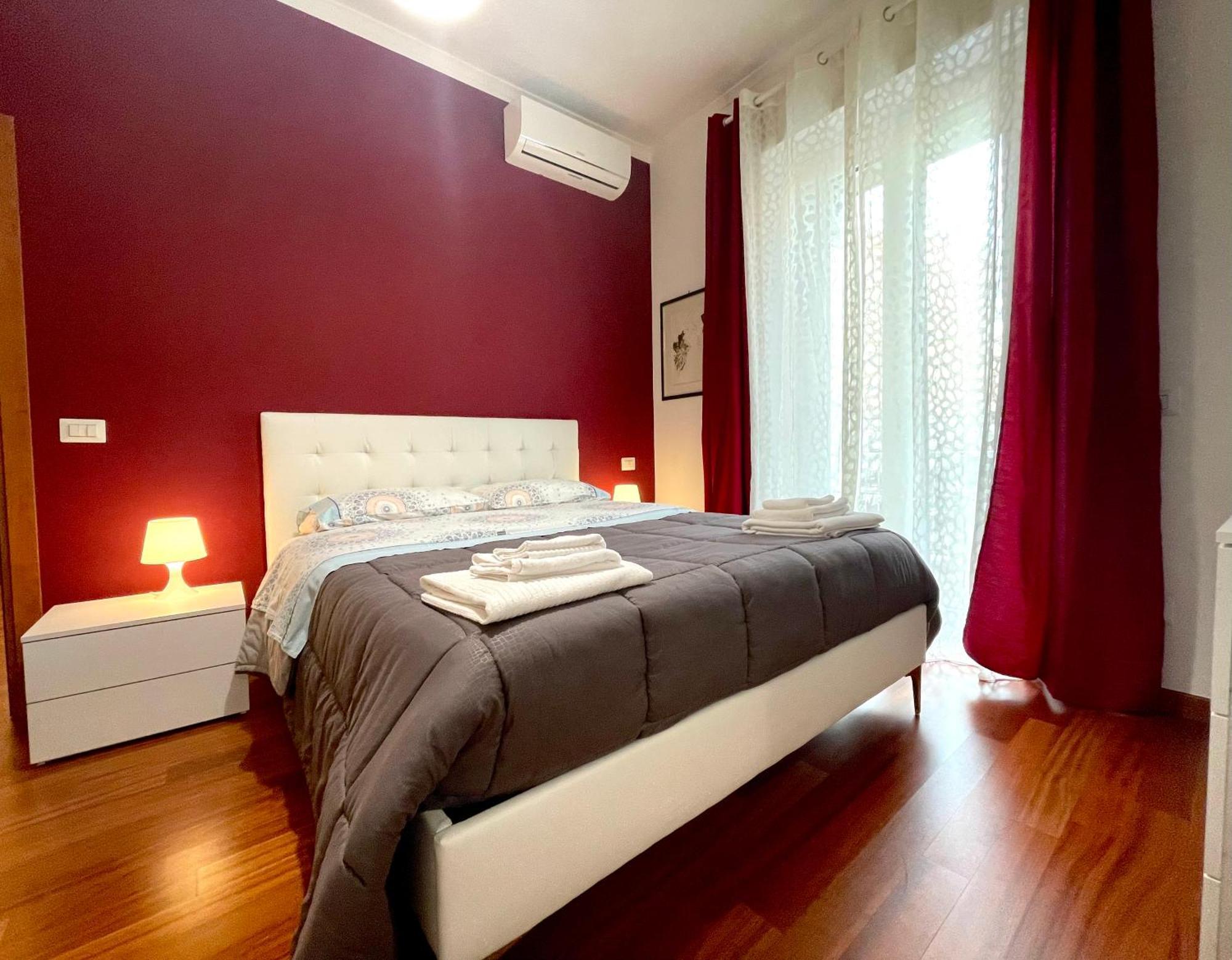 Lucens Domus Appartamento Roma Quartiere Trieste - Vicino Metro B1 - Kültér fotó